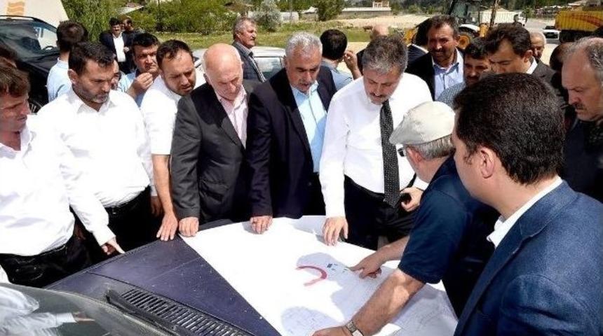 Başkan &Ccedil;akır, Darende&rsquo;de İncelemelerde Bulundu