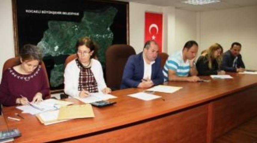 Başiskele Ve Kartepe Caddelerine Asfaltlama