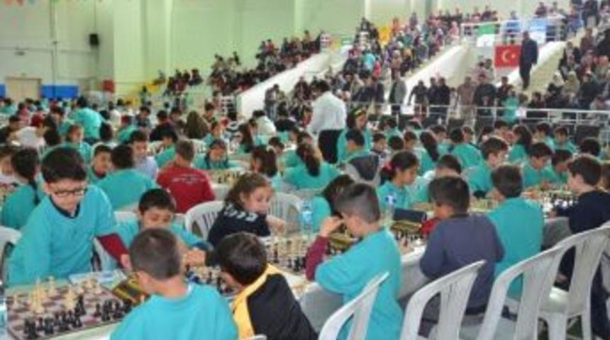 Satran&ccedil; 1. Kademe Yardımcı Antren&ouml;rl&uuml;k Kursu A&ccedil;ılacak