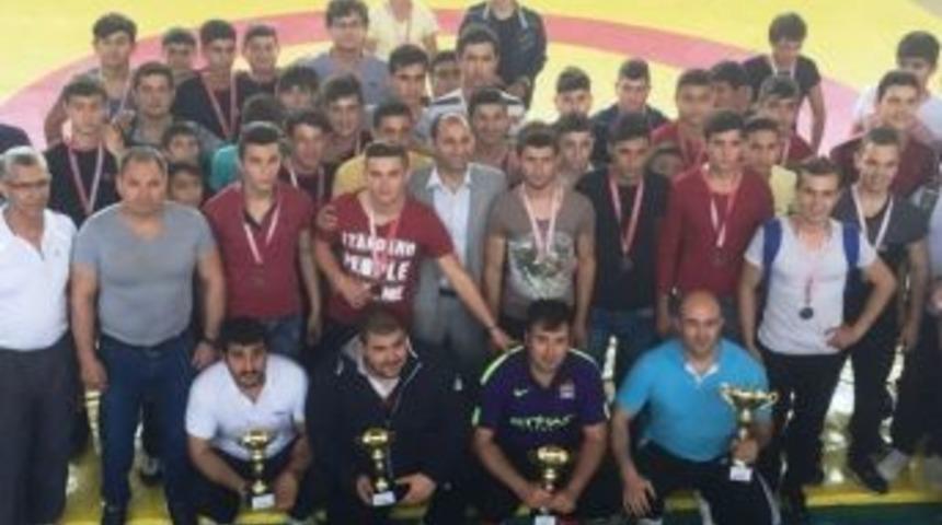 B&ouml;lgesel G&uuml;reş M&uuml;sabakaları Nefes Kesti