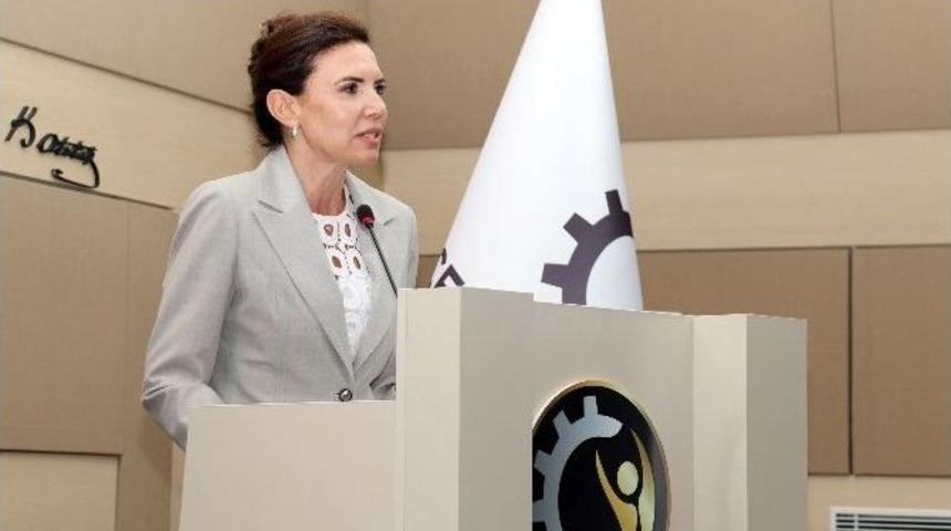 Verimliliği Arttıran İnsan Kaynakları Uygulamaları Anlatıldı