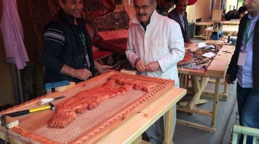 Yılmaz B&uuml;y&uuml;kerşen Festival Alanını Gezdi