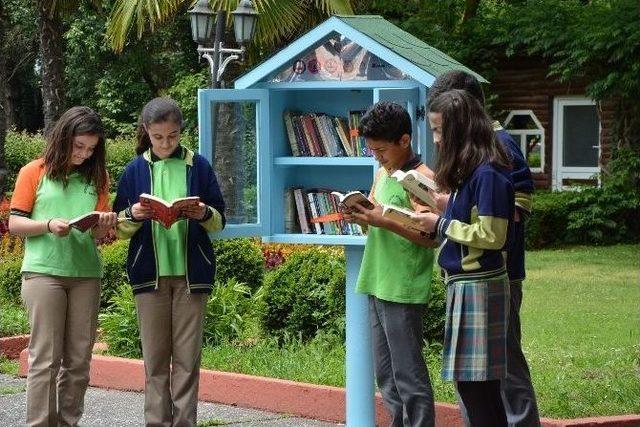 Bafra’da “parklarda Kütüphane, Okumak Şahane”projesi 1