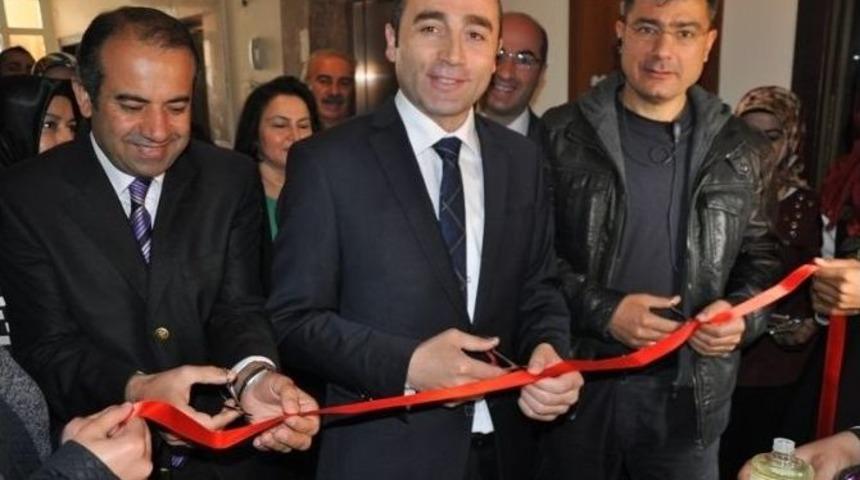 Edremitli Kadınların Sergisine Yoğun İlgi