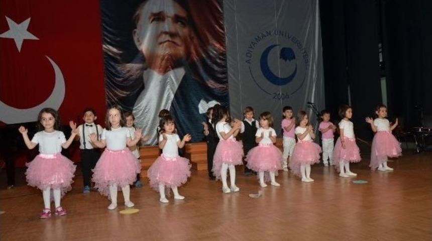 Minik &Ouml;ğrencilerden Yıl Sonu Programı