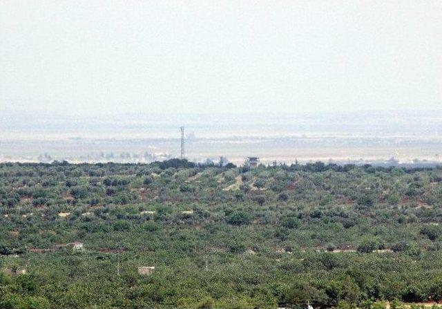 Işid Mevzileri Fırtına Obüs Topları Ve Tank Birlikleri Tarafından Vuruluyor