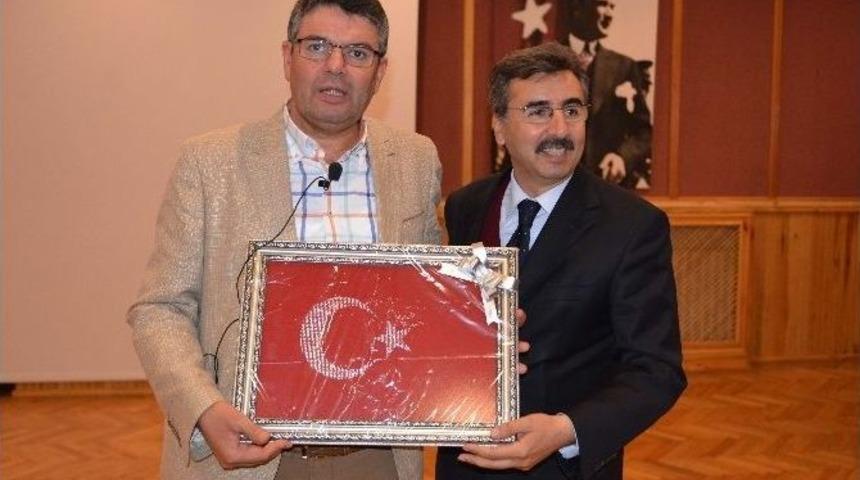 Alişan Kapaklıkaya, Bartın &Uuml;niversitesi &Ouml;ğrencileriyle Buluştu