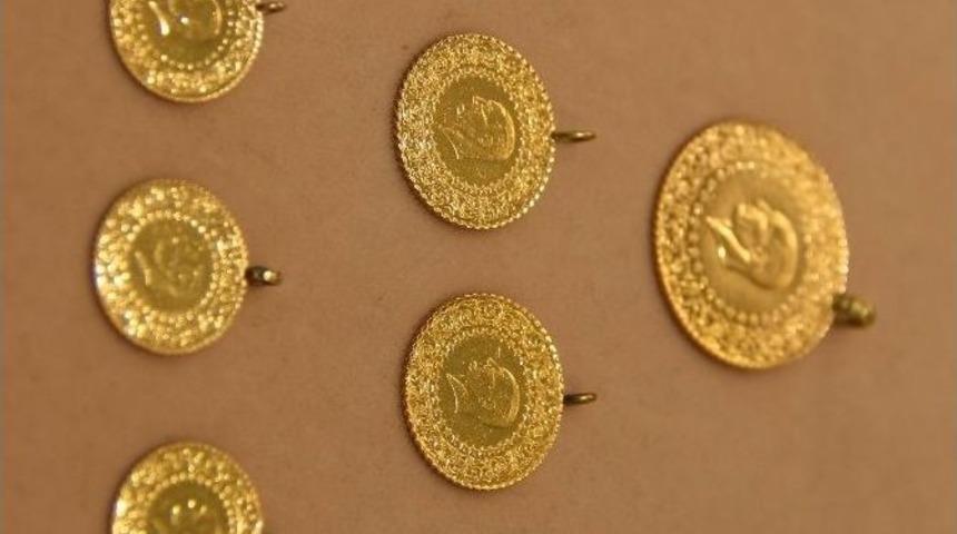 Rekor Kıran Altın Fiyatlarında D&uuml;ş&uuml;ş S&uuml;r&uuml;yor