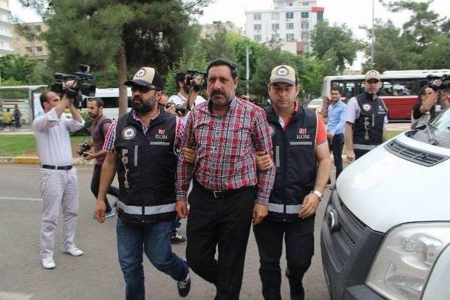 Diyarbakırda Fetö/pdy Operasyonunda Gözaltına Alınan 5 Kişi Adliyeye Sevk Edildi