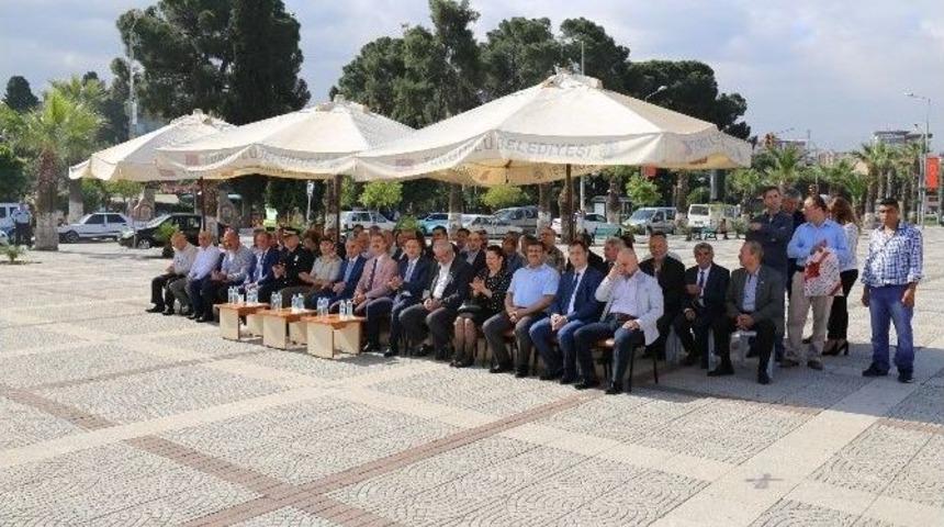 Turgutlu&rsquo;da Yılın Ahisi Hamit Tık