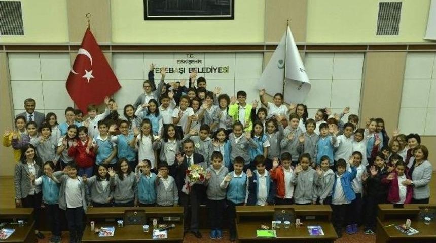 Tepebaşı Belediyesi&rsquo;nden &Ouml;ğrenciler İle Yerel Y&ouml;netimler Buluşması