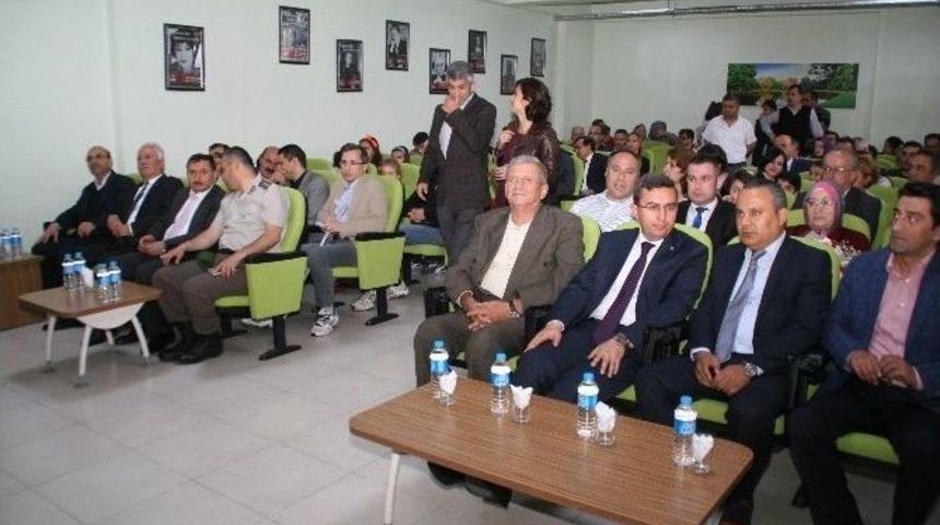 Devrek&rsquo;te &rsquo;zonguldak Okuyor&rsquo; Etkinliği D&uuml;zenlendi