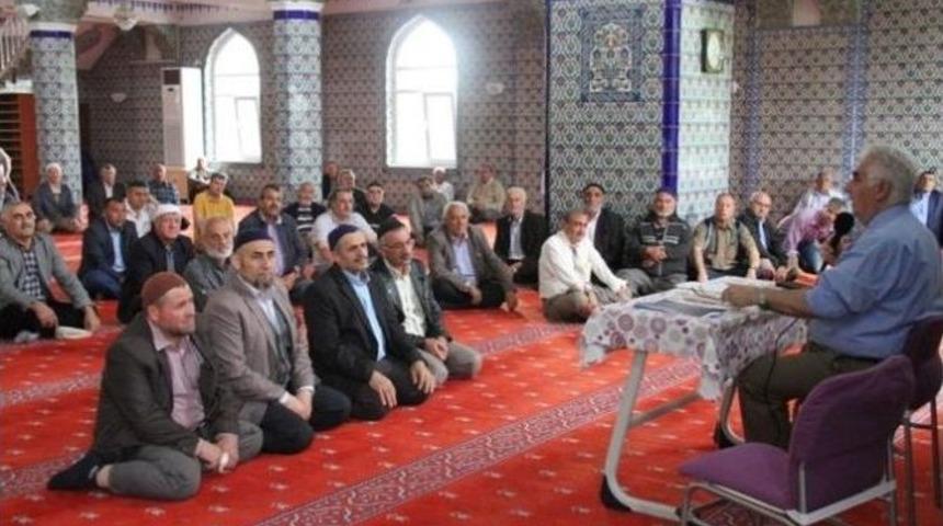 &Ccedil;orlu M&uuml;ft&uuml;l&uuml;ğ&uuml;&rsquo;nden Hac Ve Umre Semineri