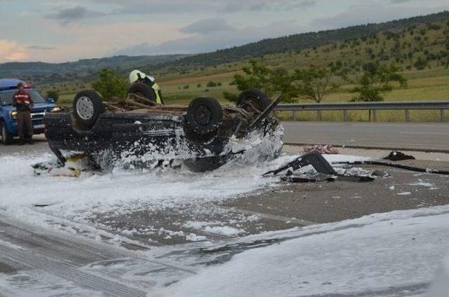 Otomobil Takla Attı Karşı Şeride Geçti: 1 Yaralı