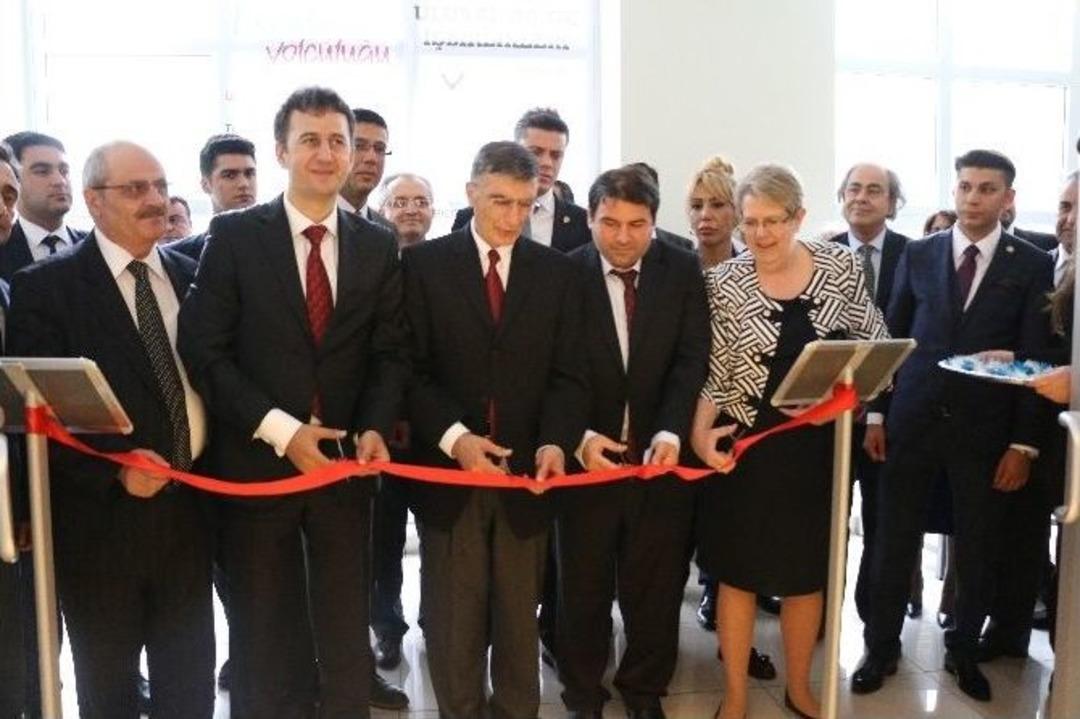 Nobel &Ouml;d&uuml;ll&uuml; Aziz Sancar Kocaeli&rsquo;de