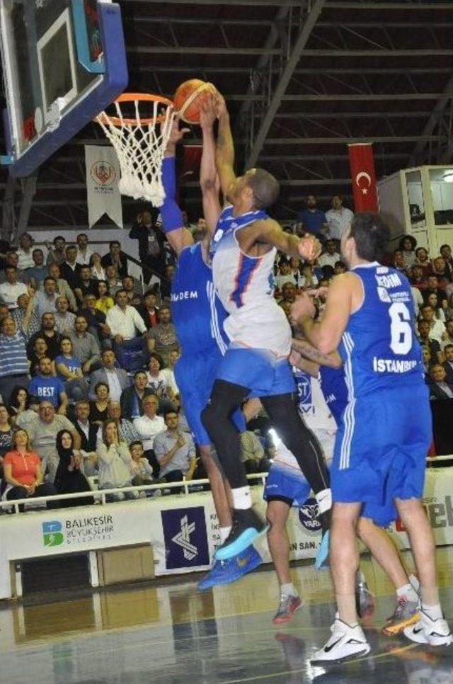 Türkiye Basketbol Ligi Yarı Final