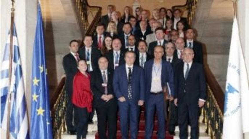 Ak Parti Ordu Milletvekili Metin G&uuml;ndoğdu: &ldquo;iyilikte Yarışmak İstiyoruz&rdquo;