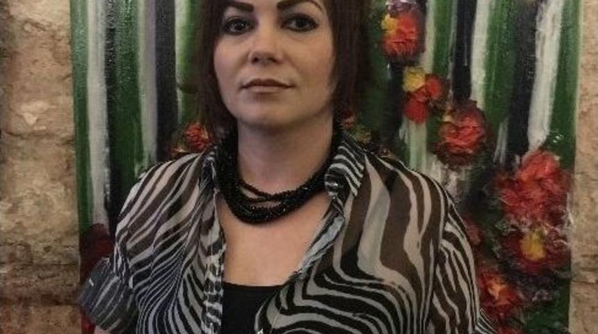 İ&ccedil; Mimar Leyla Y&uuml;cel&rsquo;den, Şehit Aileleri Yararına Resim Sergisi