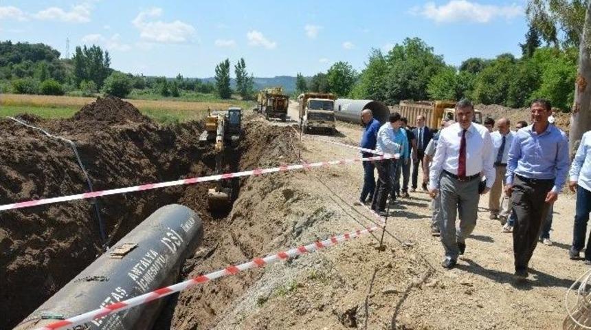 &Ouml;zg&uuml;r, Karaca&ouml;ren 2 İsale Hattı İnşaatını İnceledi