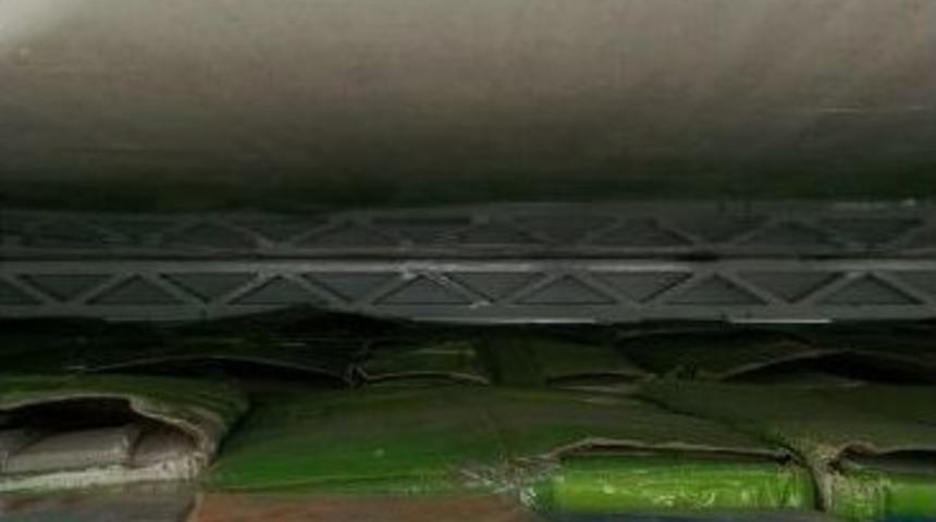 Van&rsquo;da G&uuml;mr&uuml;k Ka&ccedil;ağı Sigara İle Nargile T&uuml;t&uuml;n&uuml; Ele Ge&ccedil;irildi