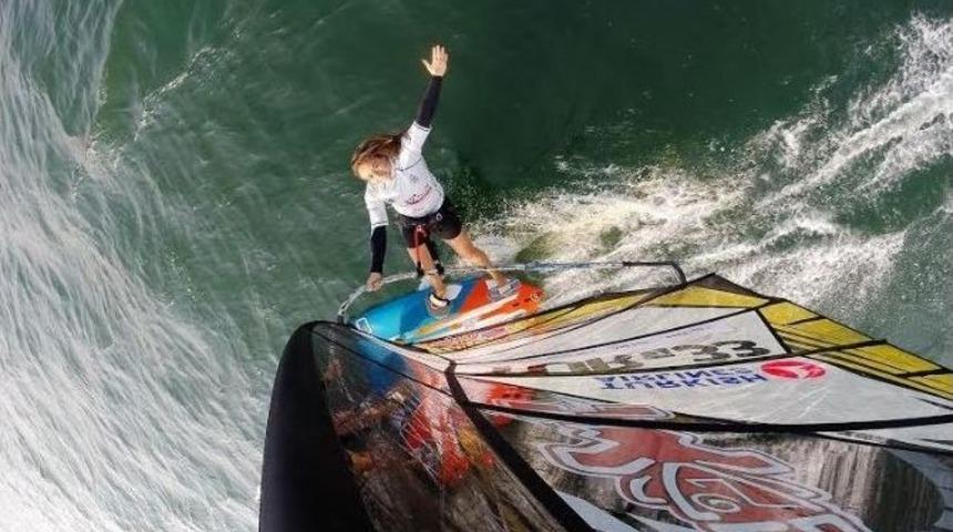 Rüzgarın Kızı Lena İlk Turda Dünya Birincisi Oldu