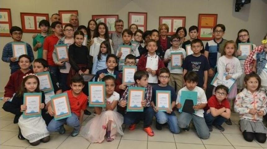 Gen&ccedil; Karikat&uuml;ristler H&uuml;nerlerini Sergiledi