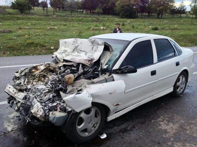 Kütahya’da Trafik Kazası: 5 Yaralı