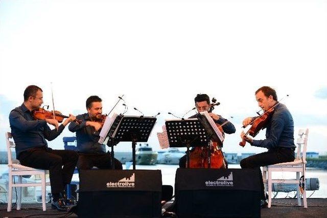 Marinadan Klasik Müzik Notaları Yükseldi 2