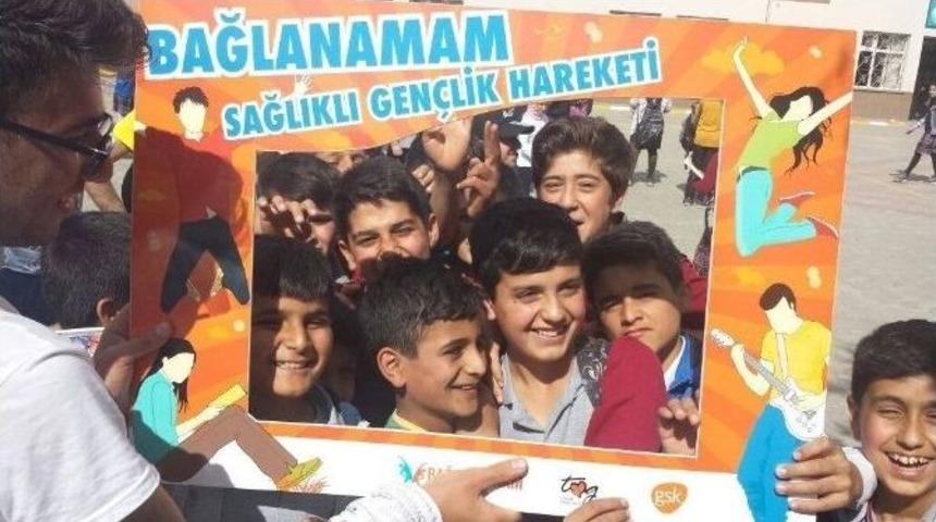 Gen&ccedil;ler, Madde Bağımlılığına Dikkat &Ccedil;ekti