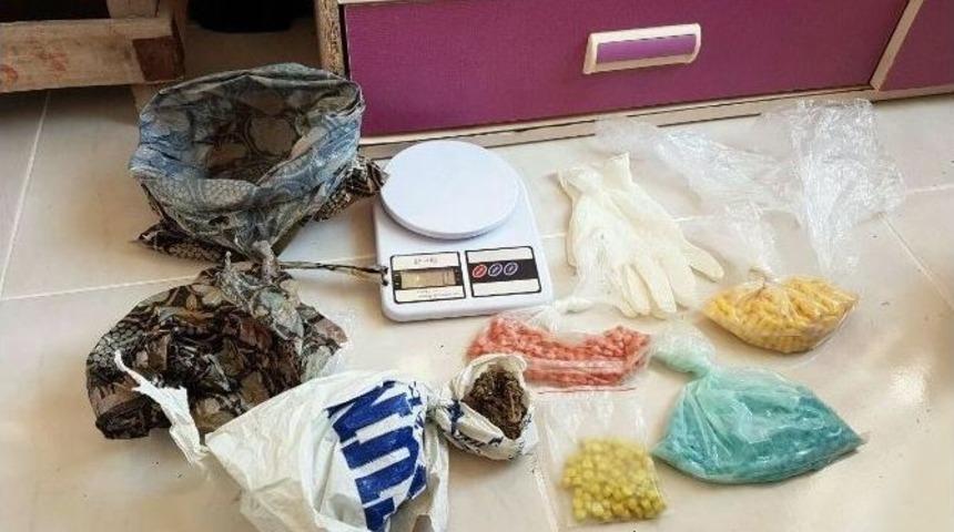 Şanlıurfa&rsquo;da Uyuşturucu Şebekesi &Ccedil;&ouml;kertildi