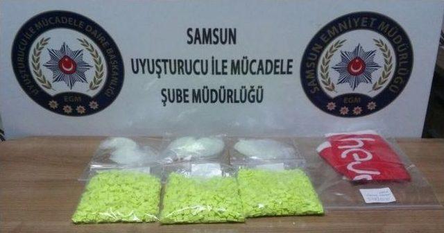 Uyuşturucu Haplarla Yakalandılar 2