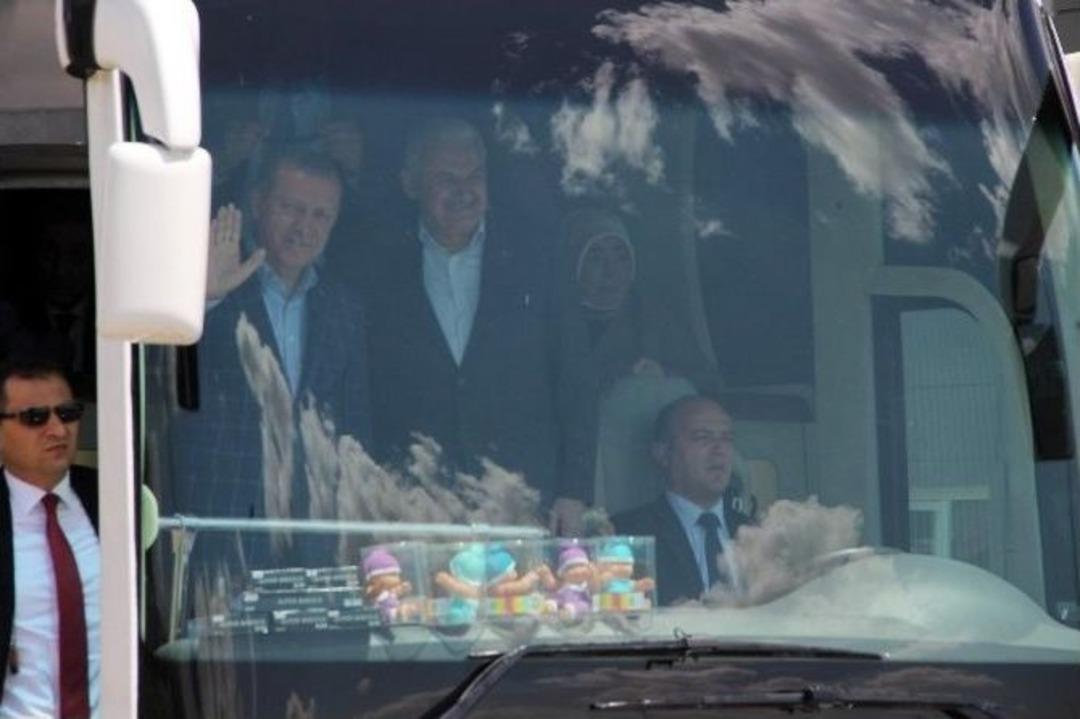 Cumhurbaşkanı Ve Başbakan Diyarbakır&rsquo;da