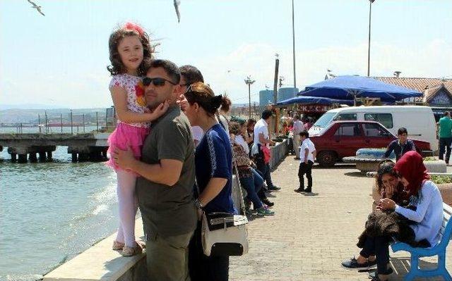 Tekirdağlılar Sahile Akın Etti 2