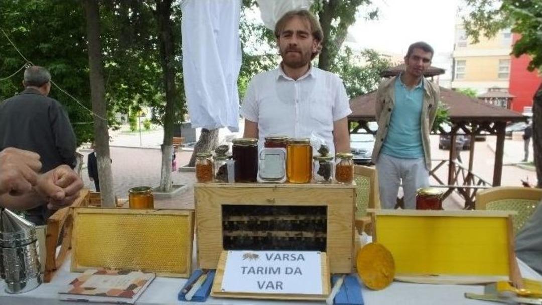 İvrindi Halk Eğitim Sergisinde Yok Yok