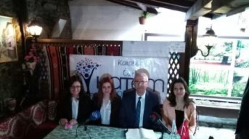 &Ouml;zel Hatem Okulları Basınla Buluştu