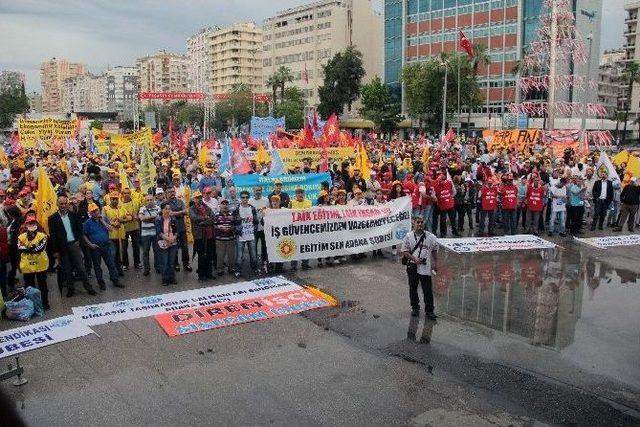 Kesk&rsquo;in &lsquo;adana B&ouml;lge Mitingi&rsquo; Yağmur Altında Yapıldı 2