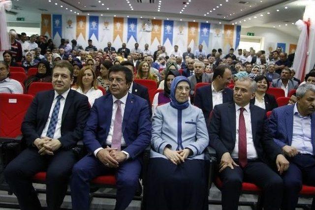 Bakan Zeybekci’den ’kabinenin Efesi’ Sloganına Cevap