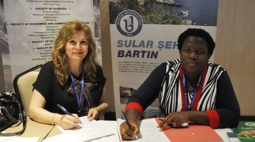 Bartın &Uuml;niversitesi&rsquo;ne 3 Kıtadan &Ouml;ğrenci Gelecek