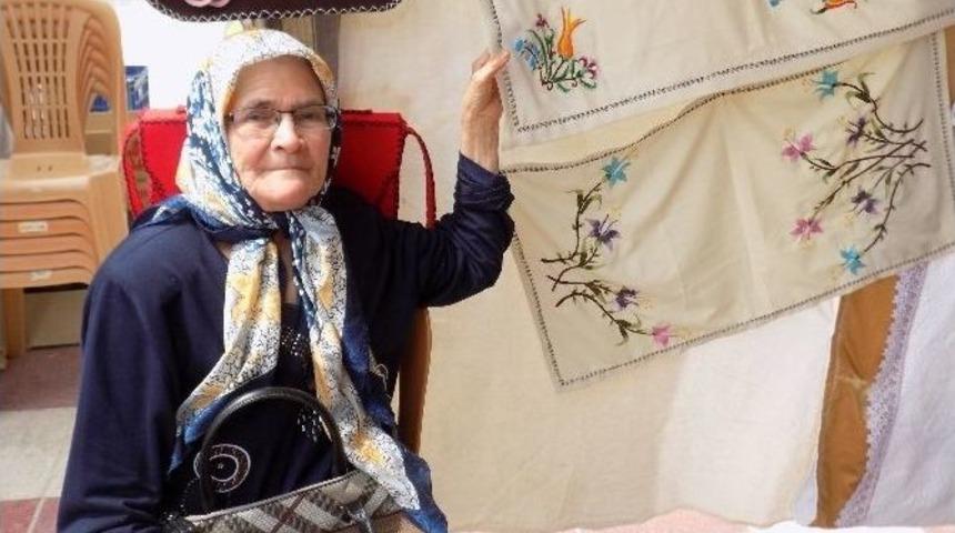 Esma Nine, Sanatsal Miras Bırakmak İ&ccedil;in Kursa Başladı