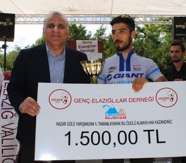 Bisiklet Ve Yama&ccedil; Paraş&uuml;t&uuml; Şenliği D&uuml;zenlendi 2