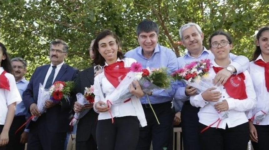 Finike Ve Kumluca&rsquo;da &Ouml;zel Eğitim Şenliği D&uuml;zenlendi