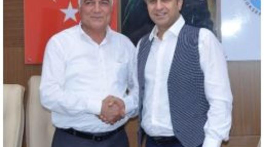 Karataş-yumurtalık Turizm Birliği Başkanı Boğa&ccedil;han &Uuml;nal Oldu