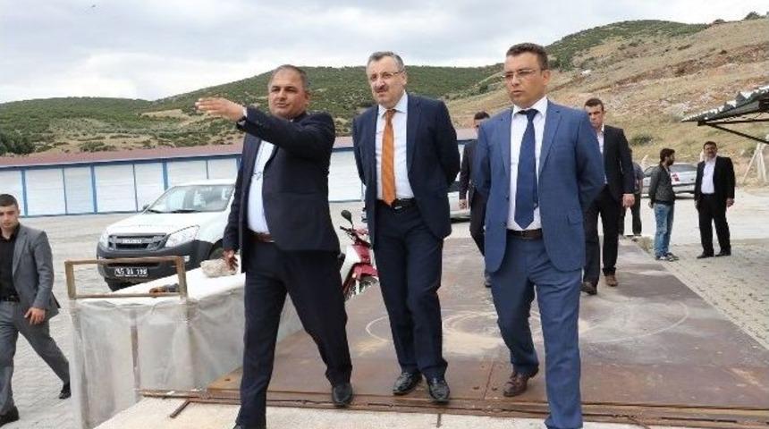 Halil Memiş&rsquo;ten G&ouml;lmarmara&rsquo;ya Hizmet Ziyareti