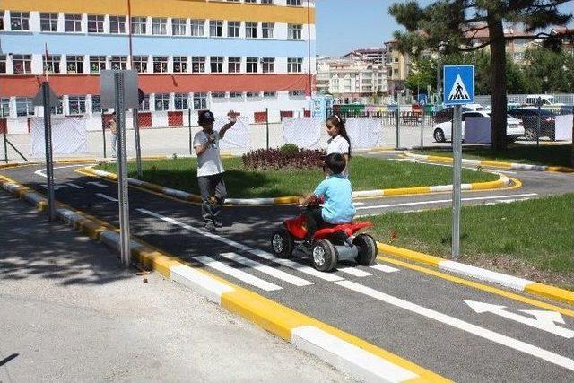 B&uuml;y&uuml;kşehir&rsquo;den Trafik Eğitim Alanı 2