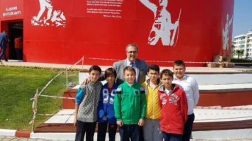 Başkan Kara&ccedil;oban&rsquo;dan Fetih Mesajı