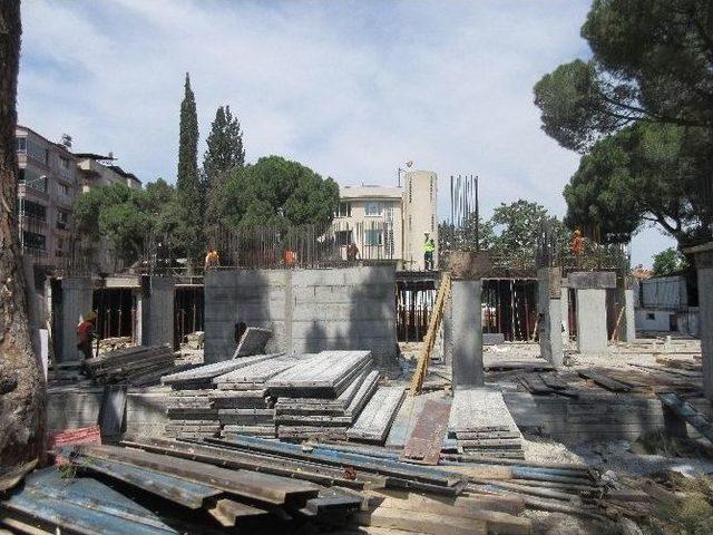 Alaşehir Gen&ccedil;lik Merkezi Y&uuml;kseliyor 1