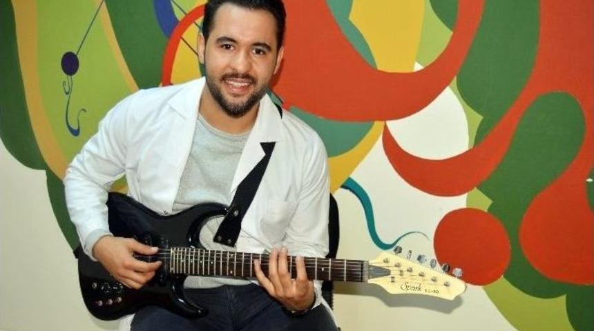 (&ouml;zel Haber) Trt Repertuvarındaki T&uuml;rk&uuml;lerin 154&rsquo;&uuml; Eczacılık Ve Tıp Temalı