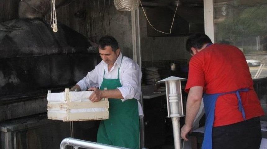 Ustanın "iki Senedir Yakmadı" Dediği Mangal, Lokantayı K&uuml;l Ediyordu