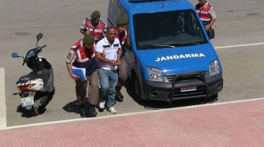 Dini Nikahlı Eşini &Ccedil;ocuğuna Annelik Yapmadığı İ&ccedil;in &Ouml;ld&uuml;rm&uuml;ş