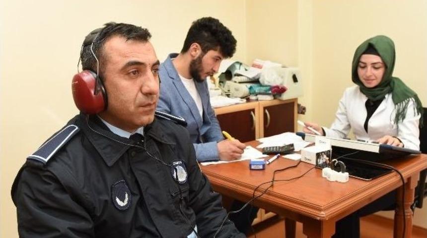 B&uuml;y&uuml;kşehir&rsquo;den İşitme Testi